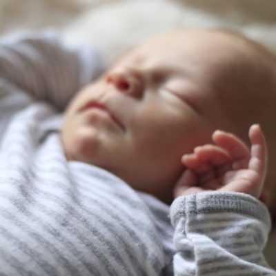 My First Attempt at Newborn Photos – Welcome Clark